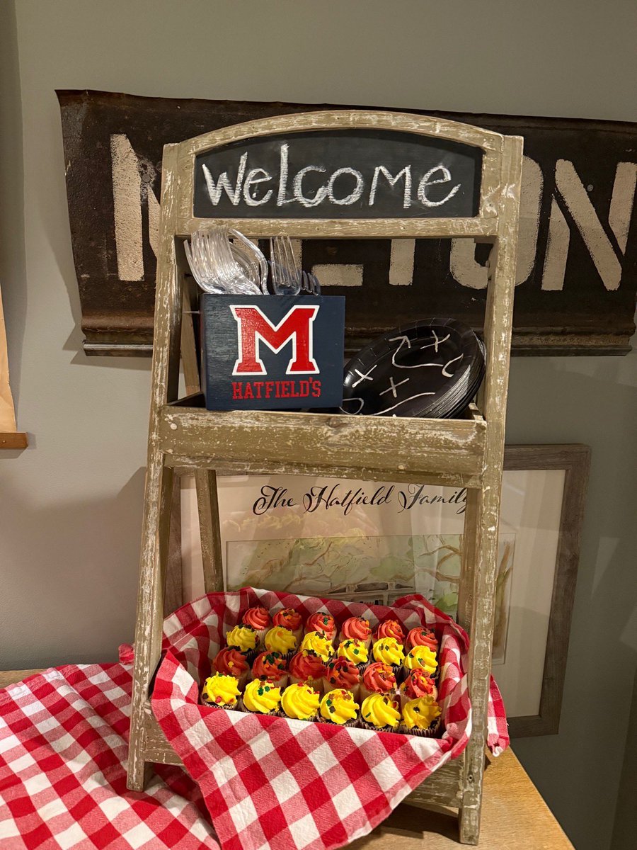 sᴇɴɪᴏʀ ᴅɪɴɴᴇʀs ᴀʀᴇ ᴀ ᴡᴇᴇᴋʟʏ ᴍɪʟᴛᴏɴ ᴛʀᴀᴅɪᴛɪᴏɴ ʟᴇᴅ ʙʏ ᴛʜᴇ ᴘᴀʀᴇɴᴛs ᴀɴᴅ ғᴀᴍɪʟɪᴇs ᴏғ ᴏᴜʀ sᴇɴɪᴏʀ ᴘʟᴀʏᴇʀs ғᴏʀ ᴏᴜʀ sᴇɴɪᴏʀ ᴀᴛʜʟᴇᴛᴇs‼️ᴛʀᴀᴅɪᴛɪᴏɴ,ᴠᴀʟᴜᴇs ᴀɴᴅ ғᴀᴍɪʟʏ ʀᴜɴ sᴛʀᴏɴɢ ᴀᴛ ᴍɪʟᴛᴏɴ ᴀɴᴅ ᴡᴇ ᴀʀᴇ sᴏ ᴛʜᴀɴᴋғᴜʟ