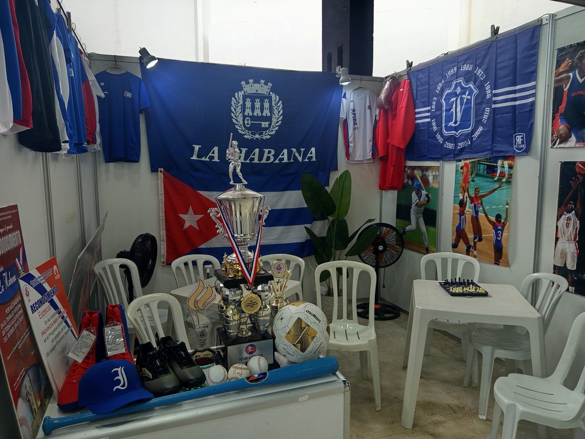 inderhabana's tweet photo. La Habana está presente con una pequeña muestra de los logros en el deporte en #AFIDE2025. Este evento se desarrolla desde el martes en el Palacio de Convenciones de esta capital. #Cuba https://t.co/A5Uk8OqSky