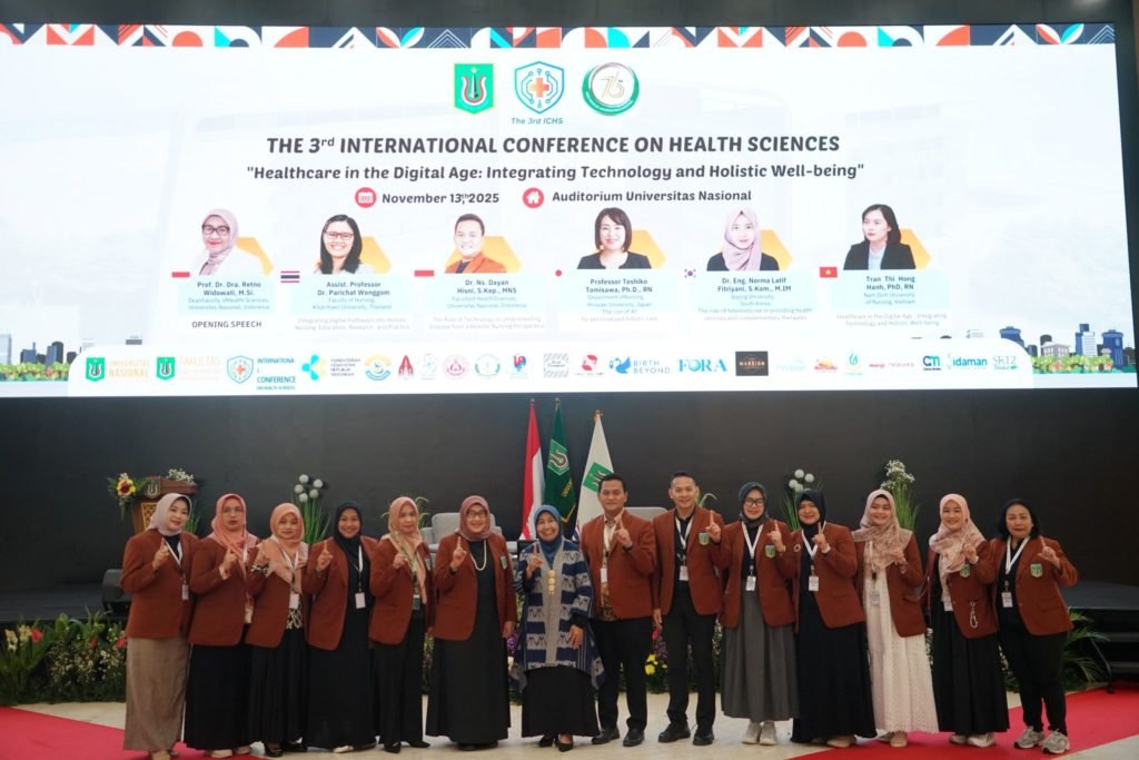 FIKES UNAS Gelar Konferensi Internasional ke-3 Bahas Transformasi Pelayanan Kesehatan di Era Digital

FIKES UNAS kembali menegaskan komitmennya dalam menghubungkan inovasi dan kemanusiaan melalui kegiatan The 3rd ICHS 

Simak Berita Selengkapnya di: 
unas.ac.id/berita/fikes-u…