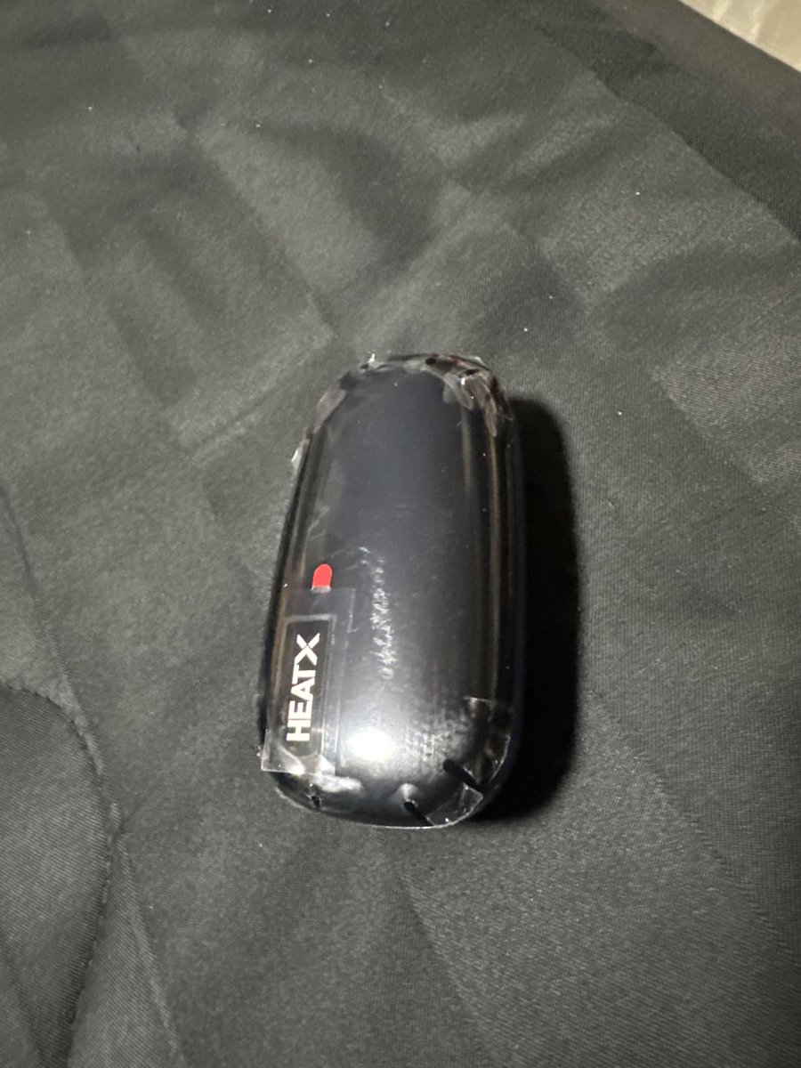 #お客様の声 
耐久性に期待
今日届きました！他のメーカーさんの使ってましたが壊れたので購入させて頂きました 使い心地はいいです　あとは耐久性に期待です！ 耐久性に期待を込めて星5にさせて頂きます

 #HEATX #アイコス互換機 #アイコス2度吸い