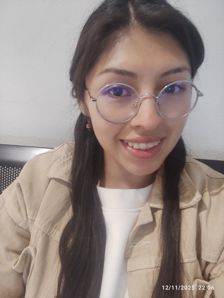 Carlitageek's tweet image. 🇦🇷✨ Primer día en Argentina. Lista para arrancar los días intensos de web3, comunidad y aprendizaje ✨
 #DevConnect #Web3Latam #buidlers