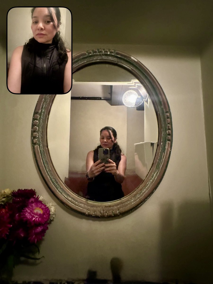 Me encontré un espejito en el Café Nin.