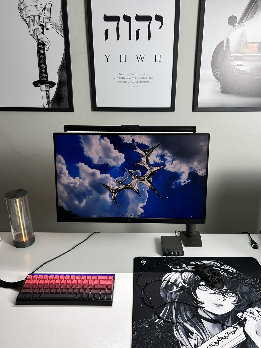 isacsetup's tweet image. new epz g10 #desktopsetup #iem