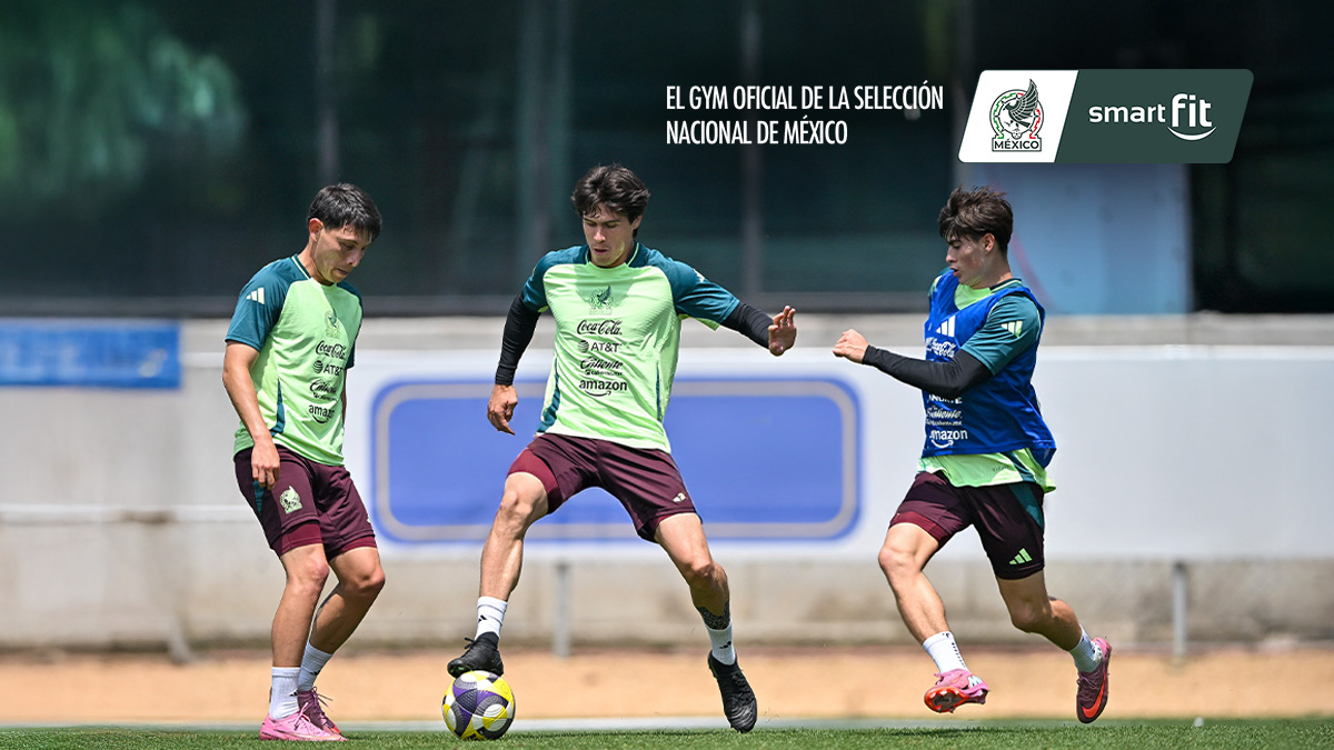 Partido amistoso: México vs Uruguay ⚽
Quien es Smart, sabe que cada jugada importa💥
👉 Etiqueta a tu amigo que no se perdería el partido
Con orgullo, somos el gym oficial de <a href="/miseleccionmx/">Selección Nacional</a>