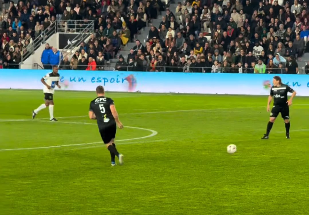 tbqkj94713899's tweet image. way of connecting us all in kindness and fun. It’s inspiring to witness athletes using their platform to make a difference outside the game. Hope more events like this happen around the world. #CharitySports #UnityThroughSports #GoodCause