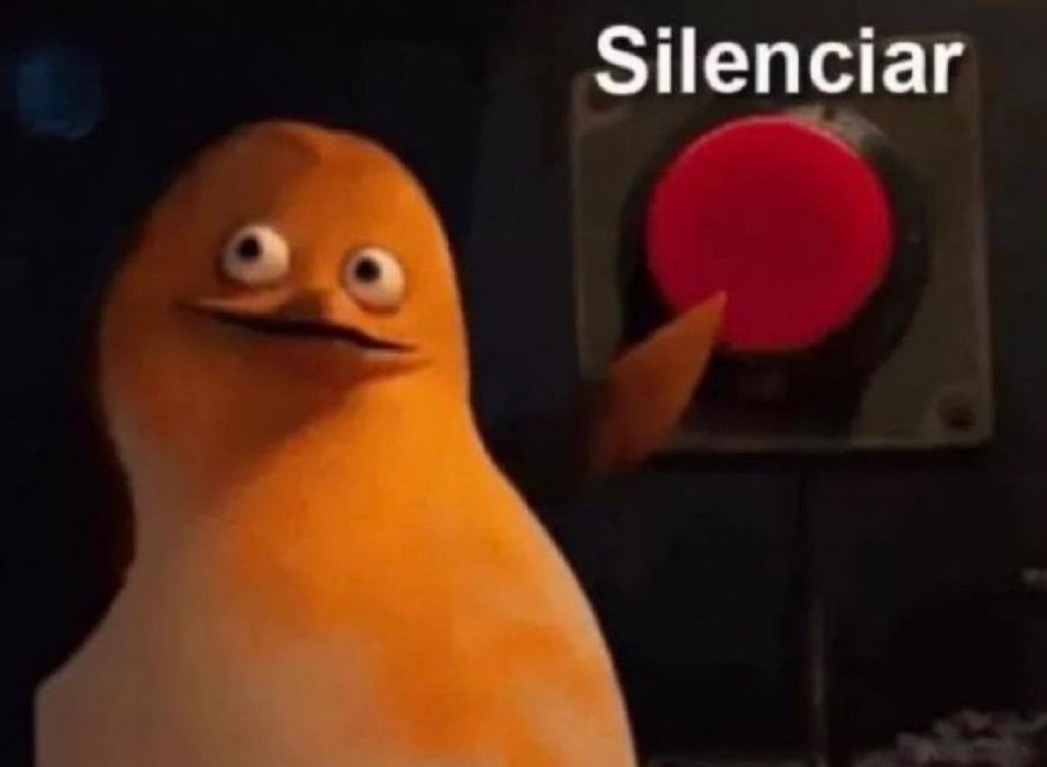 *Me agregan a un grupo de WhatsApp*

Yo automáticamente: