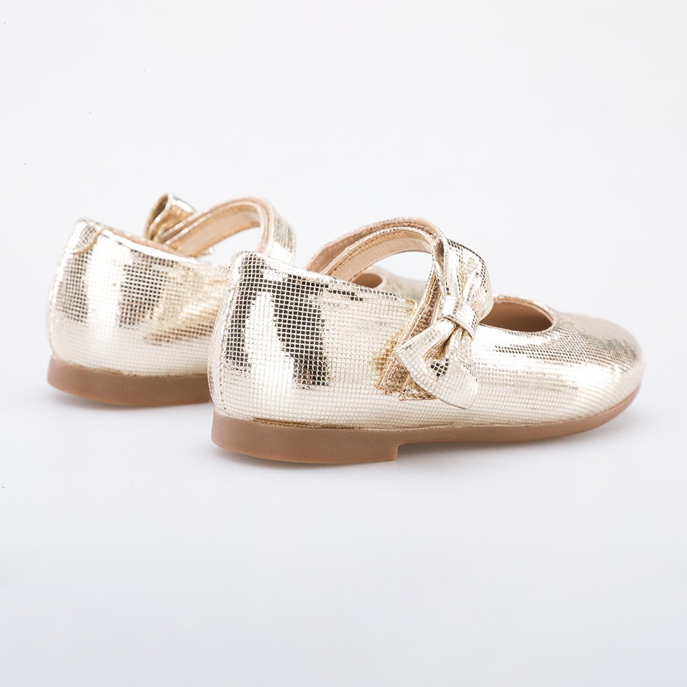BloomInfantil's tweet photo. 👧🏻Zapatos Ballerinas Brillantes para Bebé Niña

Compra YA!, comenta "YO" para más información sin compromiso😉

✈️Envío gratis y pago contraentrega a todo Lima y todo el Perú🇵🇪

#Padres #mamá #papá #bebés #perú #Lima #niña #niño #JackAndJackie #Zapatos #Ballerinas https://t.co/URI86gZ1S6