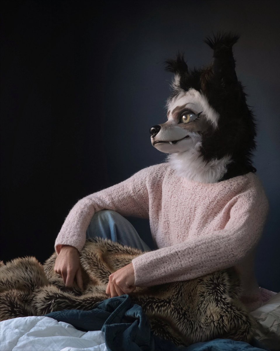 SpeyTime's tweet image. Painted our bedroom dark blue ☺️