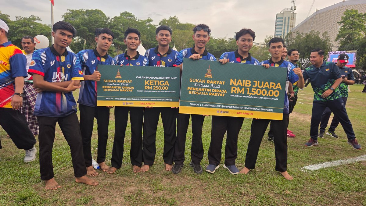 PDTHS's tweet photo. SUKAN RAKYAT SEMPENA MAJLIS SANTUNAN DYTM RAJA MUDA SELANGOR https://t.co/9zJGidSBbC