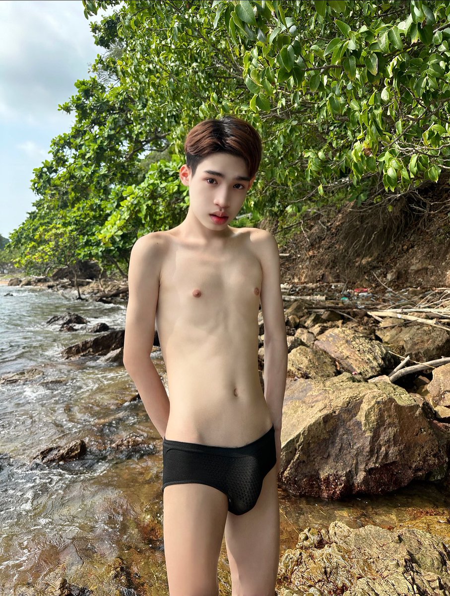 เงี่ยนอยากโดนเย็ด หาเกย์รุก/ชายแท้ มาเย็ดเราแรงๆตอนนี้ มีห้องเมืองจันนัดทักแชทไม่คิดตัง ไม่ถ่ายคลิป เย็ดกันเพราะเงี่ยน555 เก็บความลับ 100% #จันทบุรี