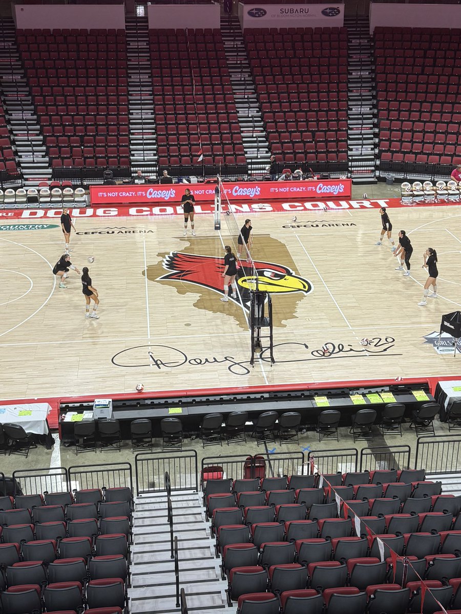 RedHawkVB's tweet image. Home Sweet Home 💯💯 RedHawks have arrived to RedBird Arena #Program ™️ #State