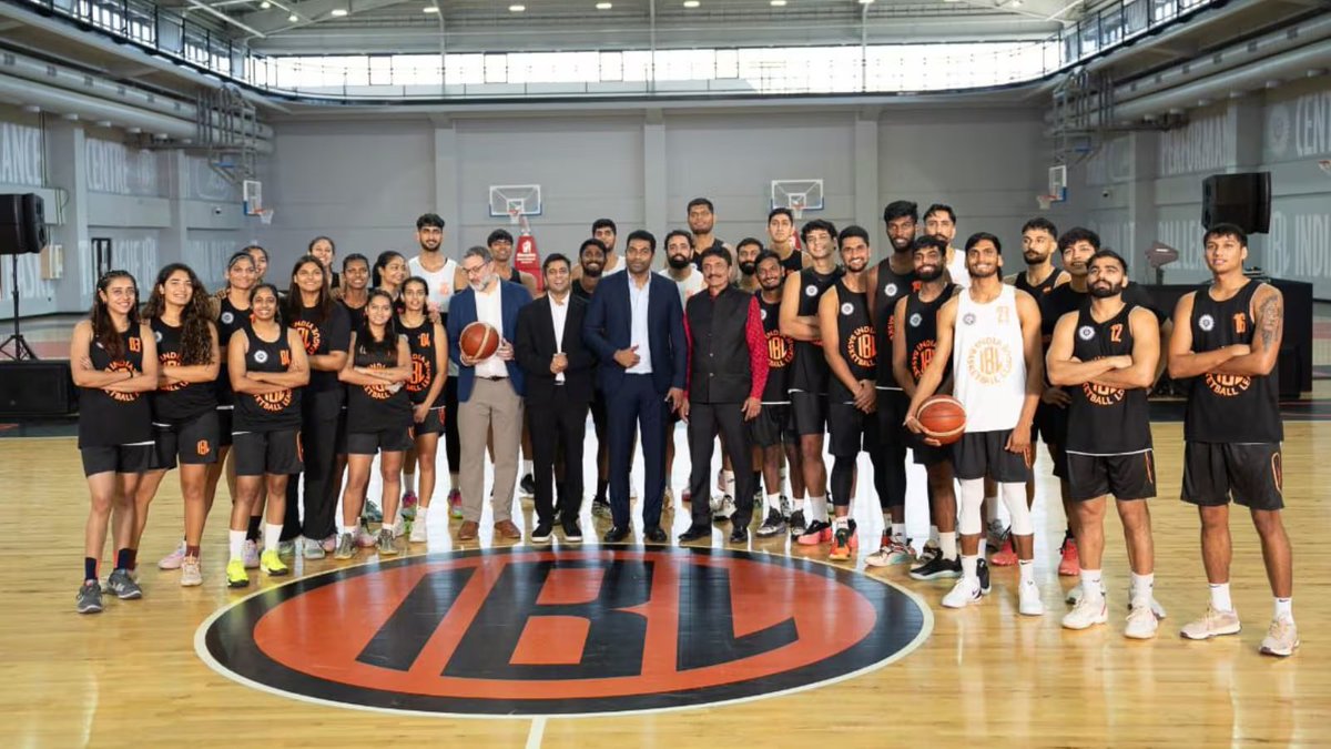 cortexEllison's tweet image. India&apos;s basketball scene just leveled up!  The first-ever Basketball High Performance Centre opened in Bengaluru, training elite players ahead of the India Basketball League&apos;s debut in 2026!  news18.com/sports/indias-…