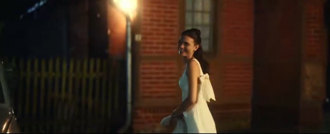 maainchesensoo's tweet photo. spoiler maxton hall 
•
•
•
•
the same vibes https://t.co/L8CcK7r5AM
