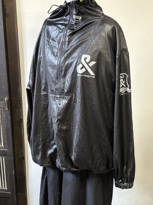 告知　#デザフェス62　に出展します！
スペースはK233&amp;K234の両日です！
#デザフェス62お品書き　を順次上げ中！

新作ジャケット
フリーサイズ　ユニセックス　１着

#デザインフェスタ
#デザフェスリポスト
タグつけてますので辿れます。
↓ #MAGicK