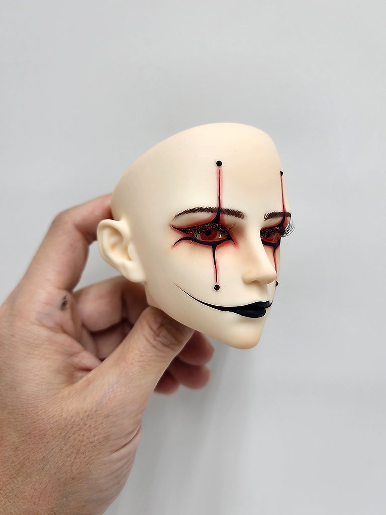 tuningtimes's tweet image. @RABENisCROW 님이 배우님 메컵을 열씸히 관찰하며 그렸대욥 😆
#튜닝타임즈강좌 ( m.cafe.naver.com/tuningtimes/13… )
명동 #정화예술대학교 #평생교육원 
넨도 오비츠 커스텀 수업
#구체관절인형 헤드 #메이크업 작업
#break_my_chain #롯데월드