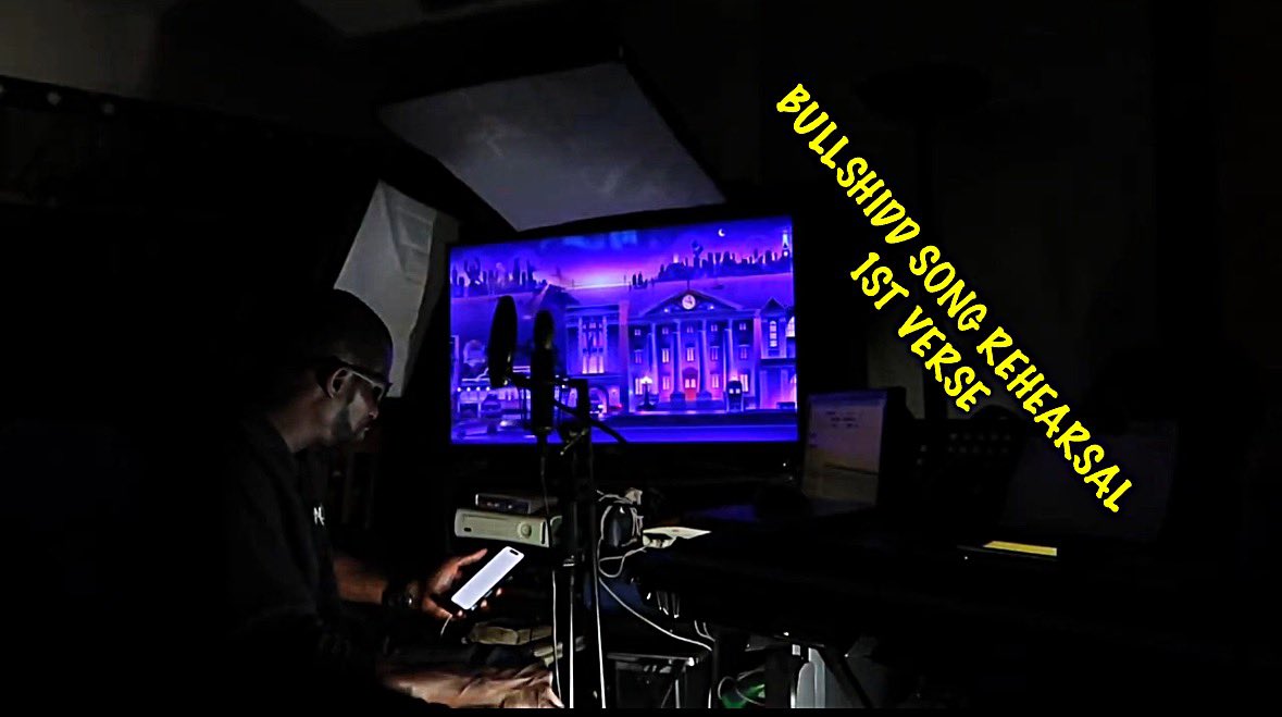 LCDAONE's tweet image. I STARTED REHEARSING THE 1ST VERSE FOR MY SONG “ BULLSHIDD “ OFF MY NEW ... youtu.be/0Cgs7A25b-c?si… via @YouTube  CLICK ON THE LINK TO SEE THE FULL VIDEO AND PLEASE SUBSCRIBE AND TURN ON THE NOTIFICATIONS 🔔 $$$