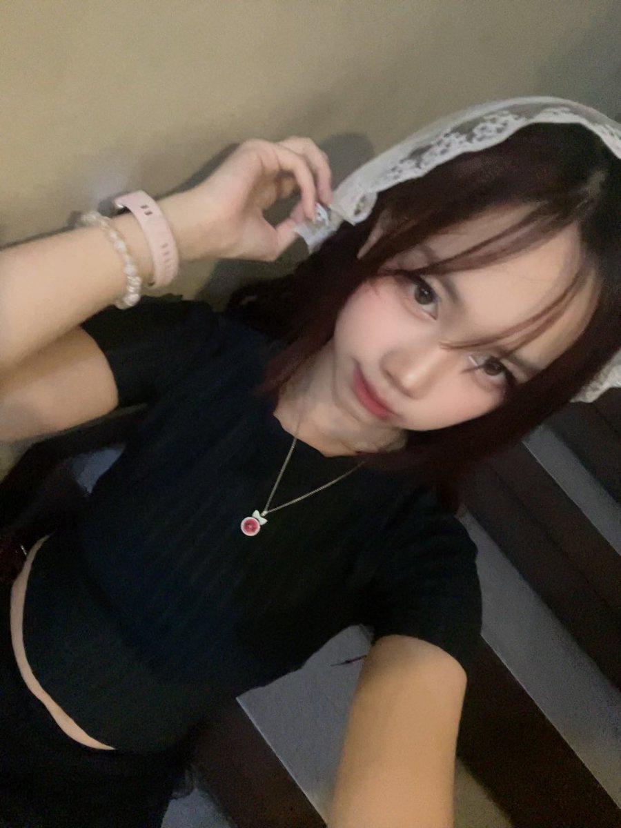 keyrawriee's tweet image. pov org nonchalant mau latihan😏😏