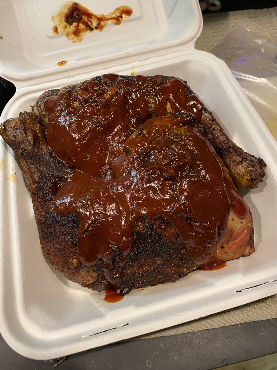 cap_018's tweet image. I went a little overboard…. #local #StegsBBQ 🔥💯 🍗 🐖