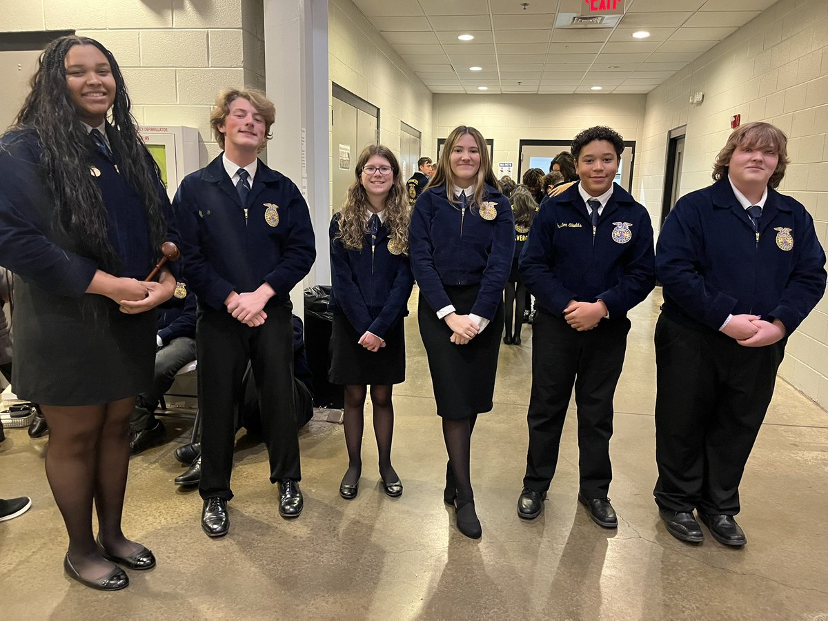 Good luck to our Parli team competing in the Sectional Contest tonight! <a href="/SmyrnaBulldog/">Smyrna Bulldog</a> <a href="/RuCoCTE/">RuCo CTE</a> #OnlyOneSHS