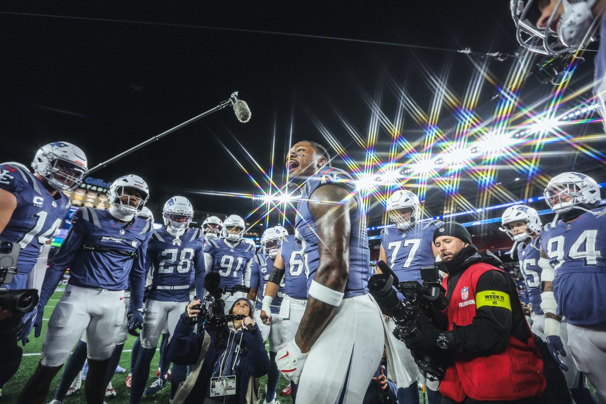 Patriots's tweet image. Talk to 'em 8