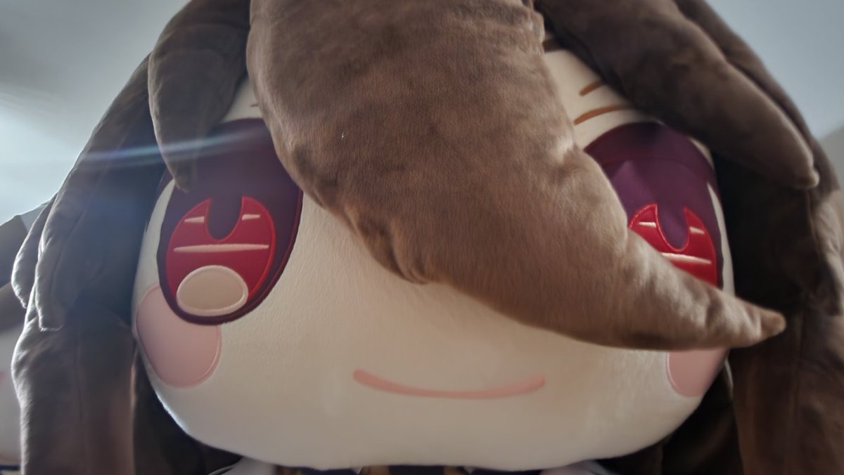 It is so cool to be able to communicate with people from all over the world without using a translator. This app has made it possible for me to make new friends and I'm so thankful 💖✨