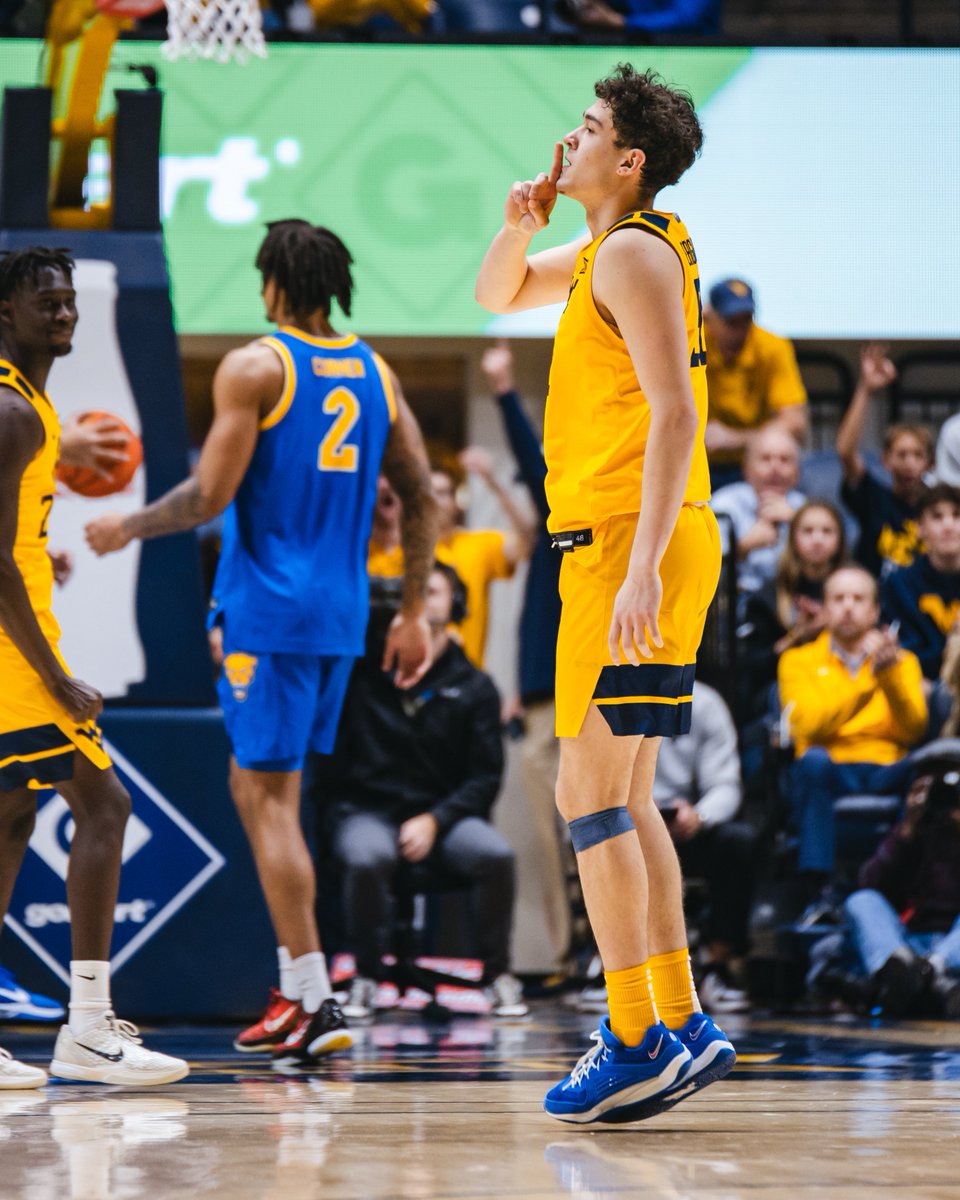WVUhoops's tweet image. 🤫🤫