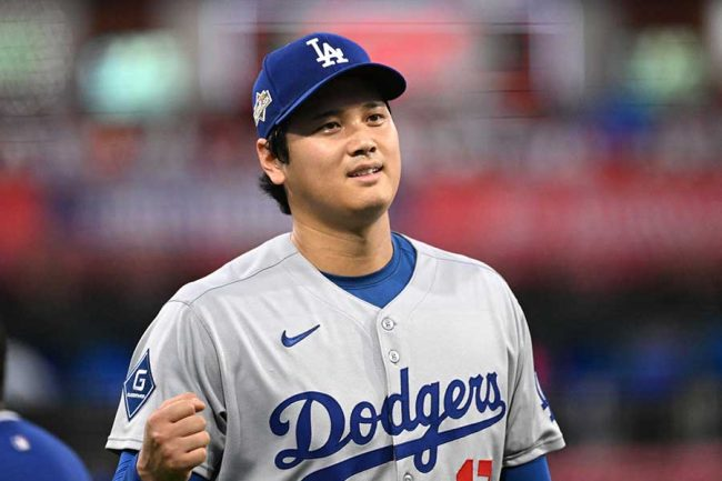 livedoornews's tweet photo. 【受賞】大谷翔平、シュワーバーとソト抑え満票MVPに
https://t.co/gnhfQzFf8e

大谷は受賞者を発表する番組にリモートで出演。受賞について「光栄ですし、ソト、シュワーバーも素晴らしいシーズンだった。素晴らしい選手と競い合えて良かった」と心境を明かし、2選手を称賛した。 https://t.co/S05qpp43lI