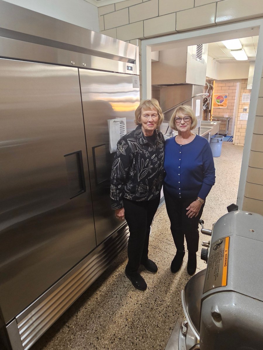 We’re celebrating a cool act of kindness! 🧊💛 Thanks to a very kind-hearted individual, our Hammitt School kitchen now has a brand-new industrial refrigerator — making day-to-day work so much easier for our dedicated food services team.

TheBabyFold.org