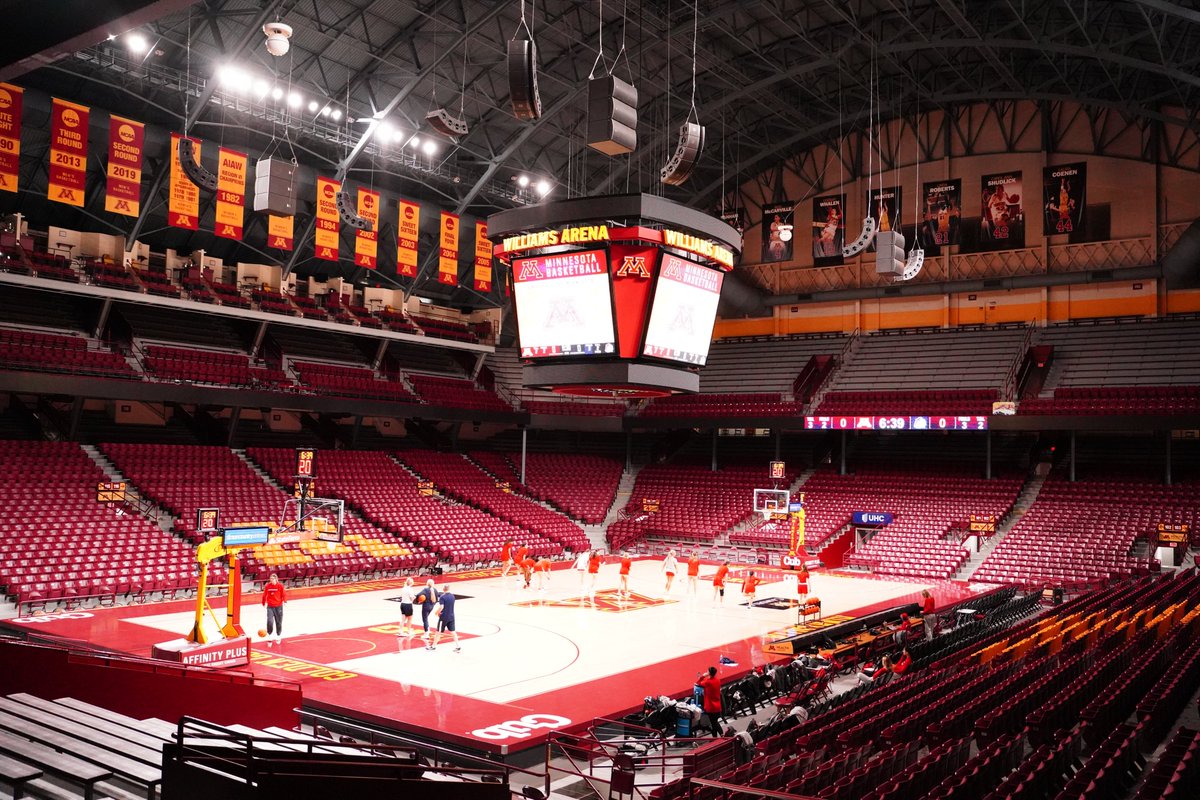 NJITWBB's tweet image. 📍Williams Arena 

#RollTech ⚔️