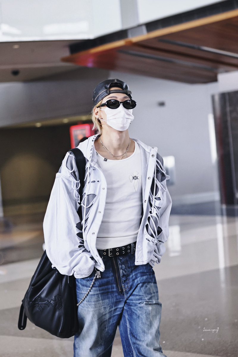 LeonaNyong's tweet image. 251113 LAX

#WONBIN #원빈 #ウォンビン　
#RIIZE #라이즈 #박원빈