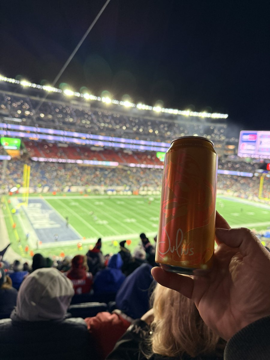 Going to be a great night - with <a href="/Half0at/">kiel</a> <a href="/keithgoryl/">Keith Goryl</a>  and Nagle.

<a href="/TreehouseLdog/">Tree House L-Dog</a> <a href="/TreeHouseBrewCo/">Tree House Brewing Co.🍺</a> <a href="/Turf_Monsters/">Cory Raper</a> <a href="/collingb23/">Ben | Father of Four</a> <a href="/BHLevesque/">Brian H Levesque</a> <a href="/jaygardner549/">Jason gardner</a> <a href="/MikeSlomba/">Squatchy Brew Dude😎</a> <a href="/Patriots/">New England Patriots</a>