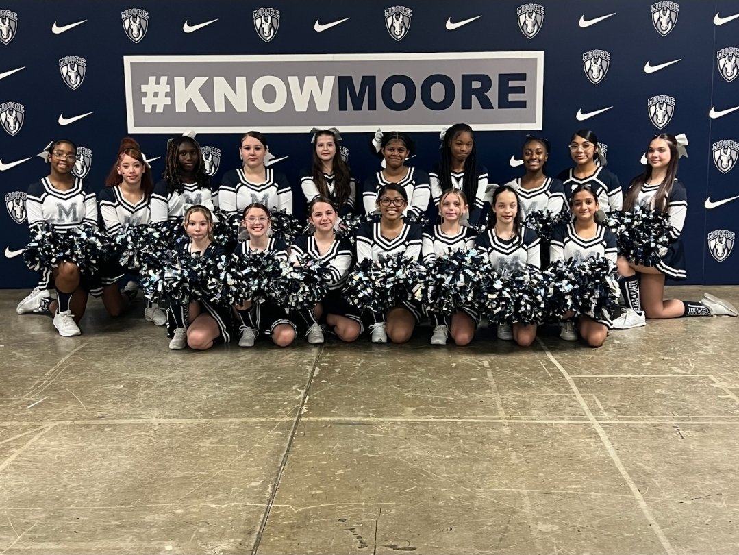 Moore_Athletics's tweet image. Middle School Lady MUSTANGS showing their MUSTANG pride