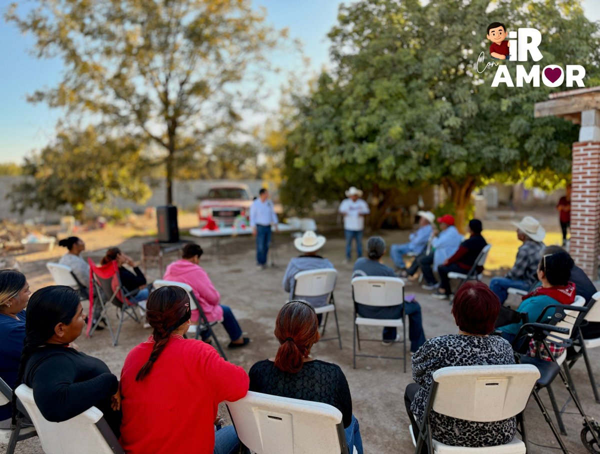 ivanramirezdgo's tweet image. iR CON AMOR POR NAZAS
Estuvimos en &quot; La perla&quot;.

Gracias por la invitación,  por la  calidez y tambien por la confianza para expresar su sentir respecto a lo que esta mal o bien en este proyecto de todos.