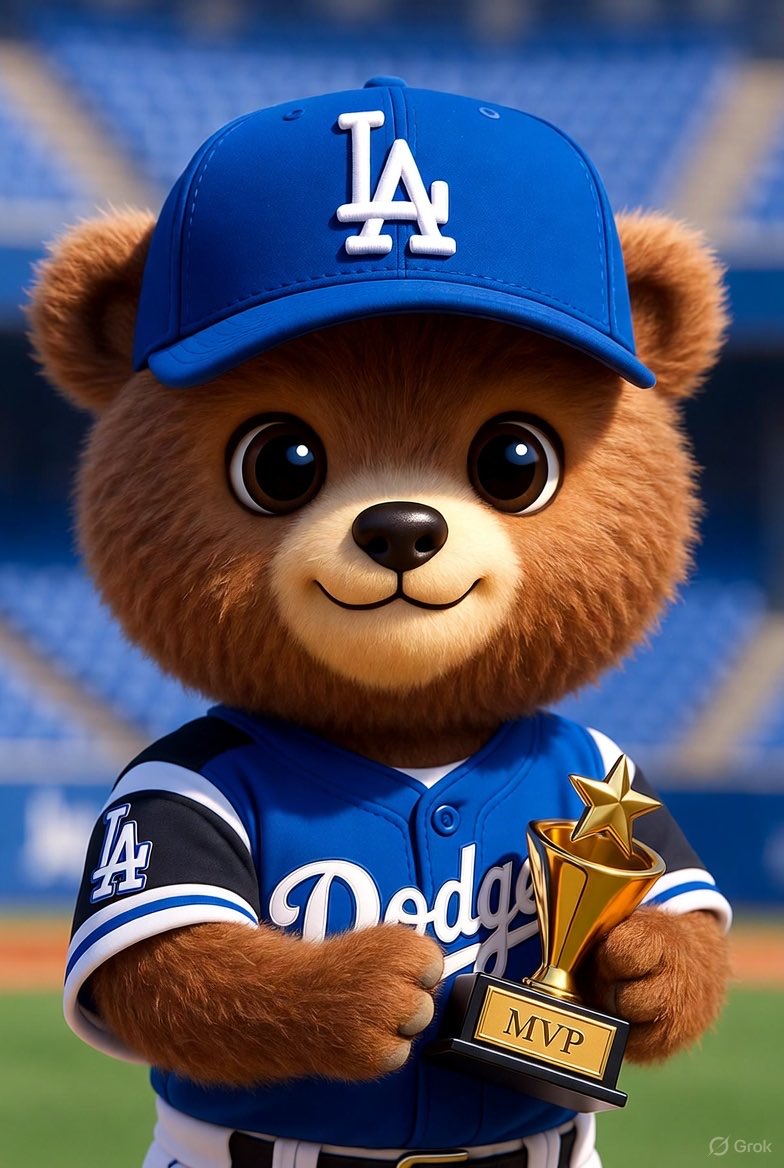 ☀️おはっクマー🐻🍯

ドジャース大谷翔平選手3年連続4度目のMVP受賞おめクマです🐻🏆

もう凄すぎて漫画のようなことをやり過ぎクマよね🐻💫

でも、本当に凄〜く力をもらってます🐻💗

今日が終われば明日は楽しい週末突入❣️

金曜日も元気いっぱい頑張っクマー🐻🐾

#71114おは戦🍻Qd