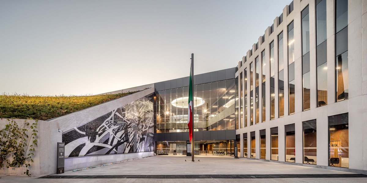 archinect's tweet image. Congreso del Estado de Puebla by Serrano+ 📸 Jorge Guadarrama #ArchinectProjects

Project details at archinect.com/firms/project/…