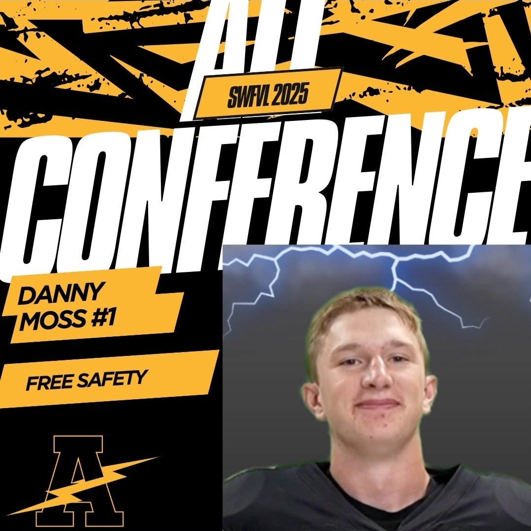 udcbaseball's tweet image. Danny! @dannymoss62 @tboltbaseball @OaktonBaseball 
@hittersbaseba11 

#udctrained