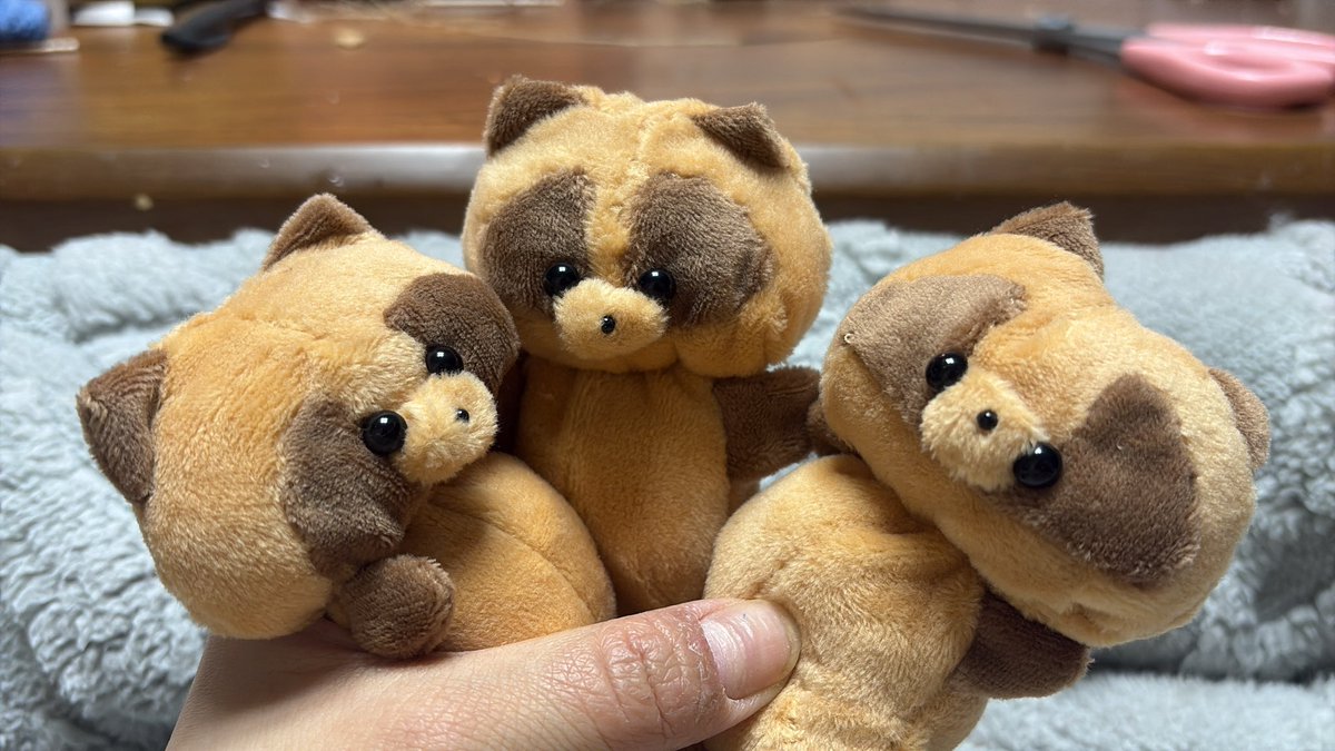 バズったら宣伝しとけとのことなので creemaでハンドメイドたぬグッズ  