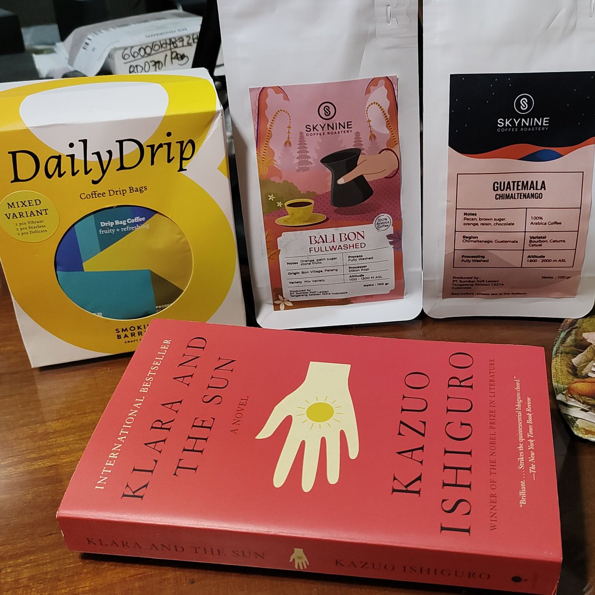 rahard's tweet image. dapat oleh-oleh kopi dari mas Abdul Azis. Terima kasih
#coffee #kopi