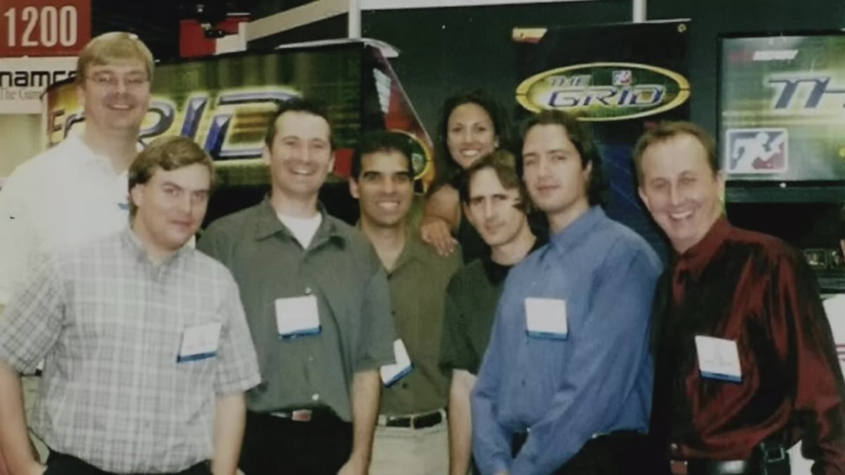 PinheadCompany's tweet image. The Grid development team shot as seen on the MK Legacy Kollection documentary footage!!!! @noobde was this at AMOA and are any of those Grid retractable banners lying around somewhere I can take off your hands ?! 👀👀 #thegrid #thegridarcade #midwaythegrid #whatyouget