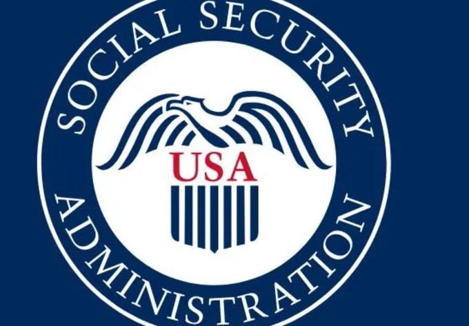 🚨JUST NOW: President Trump announces that he will be removing illegal immigrants that are currently on Social Security.

Do you fully Support this?

YES or NO?