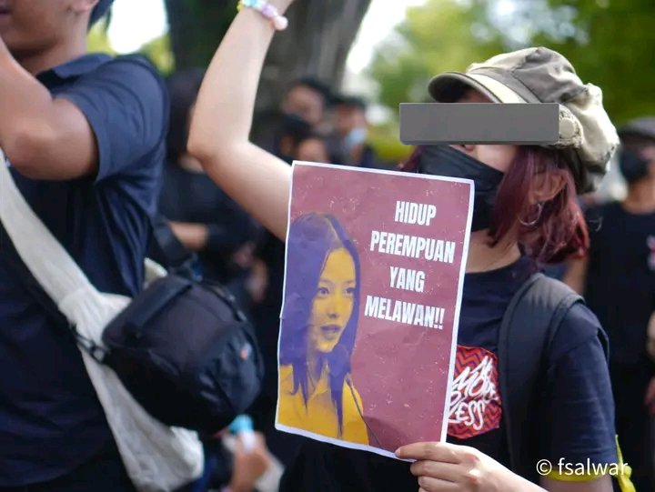 HIDUP PEREMPUAN YANG MELAWAN