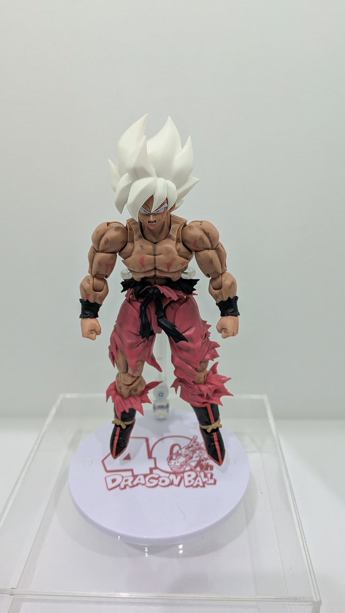 ドラゴンボール』 スーパーサイヤ人孫悟空-伝説の スーパーサイヤ人