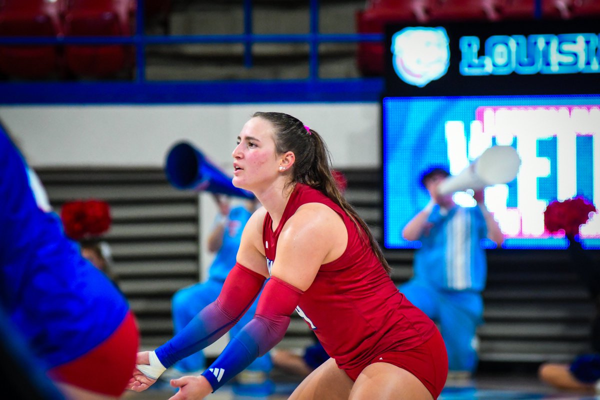 LA Tech Volleyball 🐶🏐 tweet media