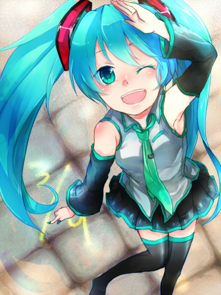 #独学でここまで成長したから一緒に頑張ろう
←2015.3.28
→2025.10.31
10年ちょっとでこれ。少しずつだけど成長してるかな。してるといいな。 