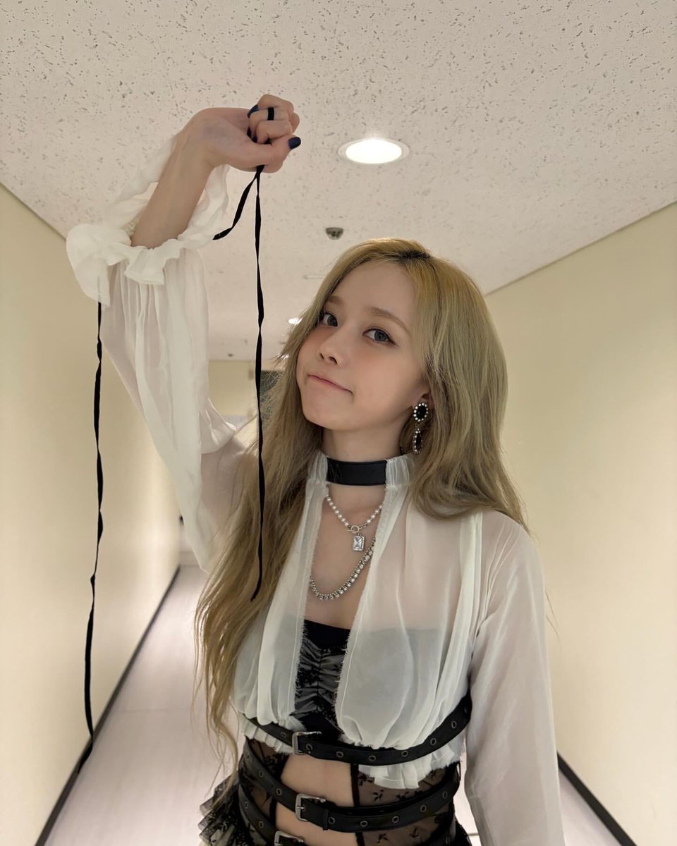 timeto_WINTER's tweet photo. 241114 윈터 인스타그램 (4/5)

#에스파 #aespa #윈터 #WINTER https://t.co/QQsNQK5qu2