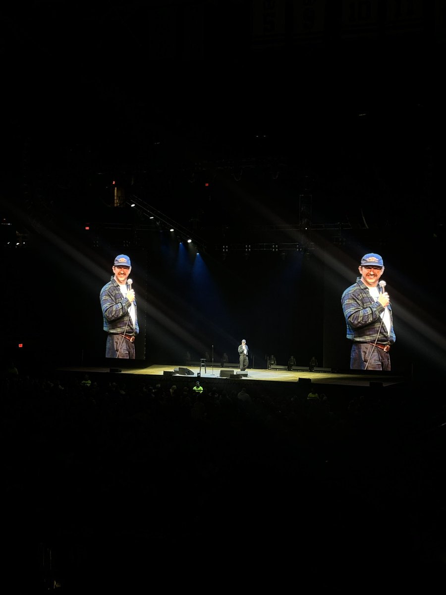 KFCradio's tweet image. Johnny Arenas @FeitsBarstool