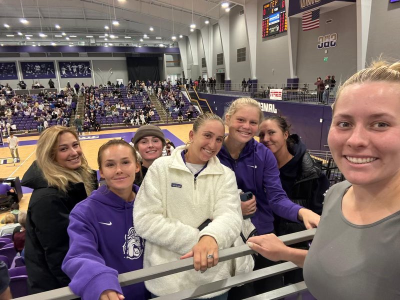 JMUWTennis's tweet photo. Dukes Supporting Dukes! https://t.co/V6zN0KQb7f