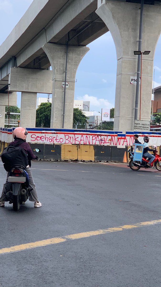 tefi 👾 (@apocalyptyic) on Twitter photo 