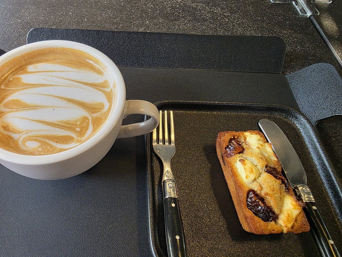 pieverse 커피이벤트 참여합니당. <a href="/pieverse_io/">pieverse</a> 
오늘 하루도 커피 마시고 힘내봅시당!!
I'm participating in the pieverse coffee event.
Let's drink coffee and cheer up today too!!
#Pieverse #PieMeACoffee #x402