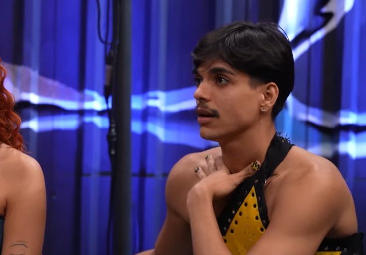 A Kitty leva tão a sério a rixa com a Mady,  ela não consegue se comover nem se a Mady estiver caindo de um abismo. Que coração gelado Kitty. Por isso vc não aceitou que a Mady sentiu empatia por sua dor, pois vc não sente por ela

#LoungeDasBlogueiras
#corridadasblogueiras7